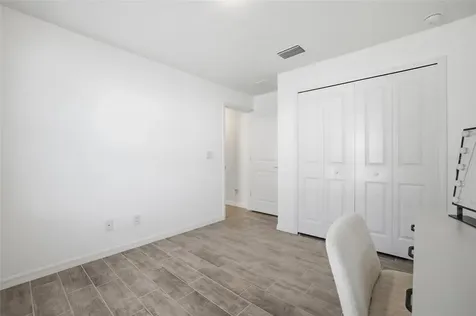 1910 NW 27th Place Cape Coral FL 33993
