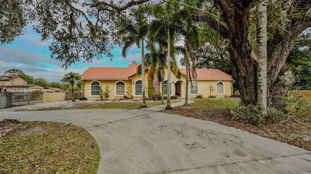 14117 Boggy Creek Road Orlando FL 32824