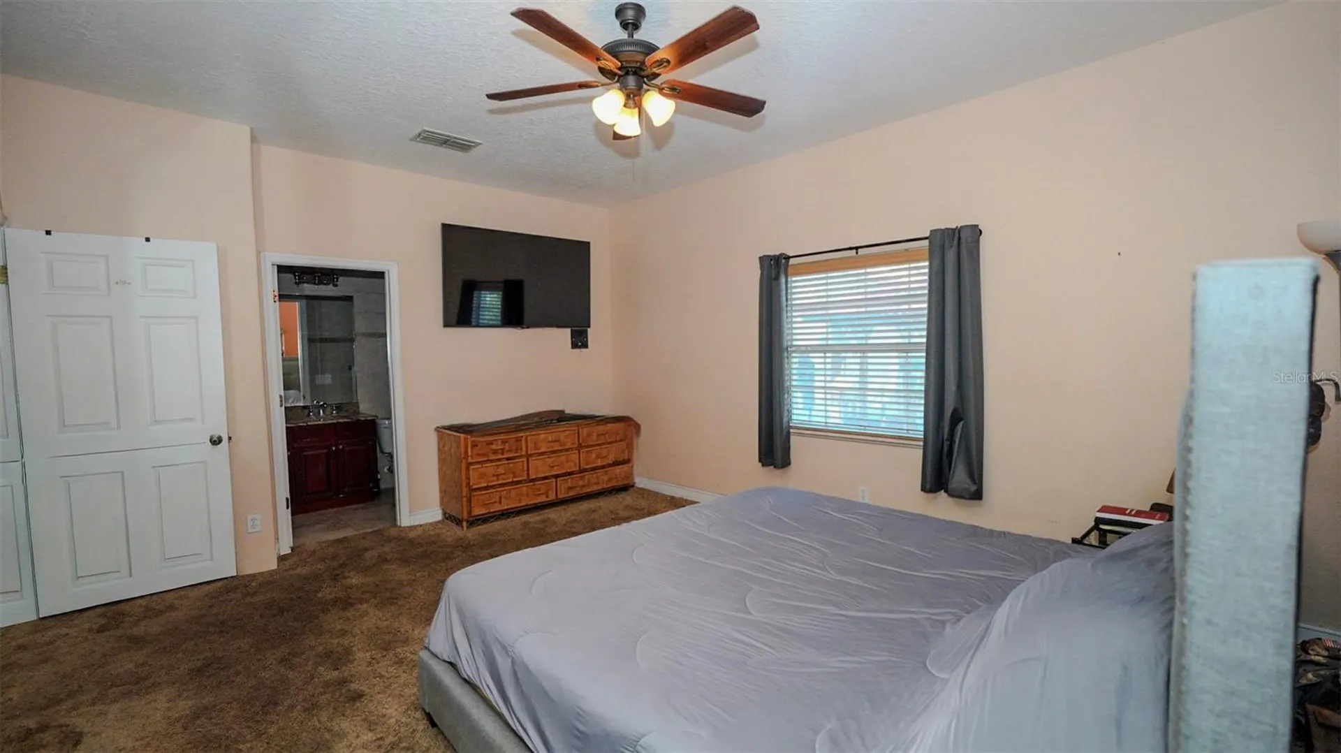 14117 Boggy Creek Road Orlando FL 32824