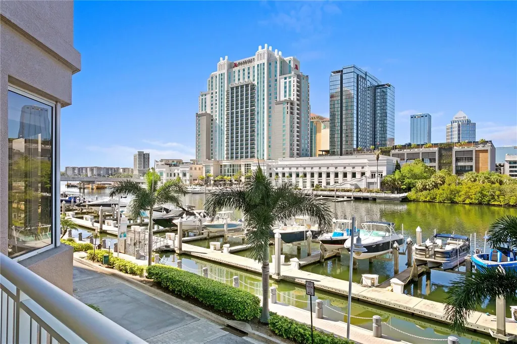 371 Channelside Walk Way Tampa FL 33602