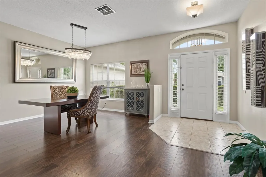 548 Carey Way Orlando FL 32825