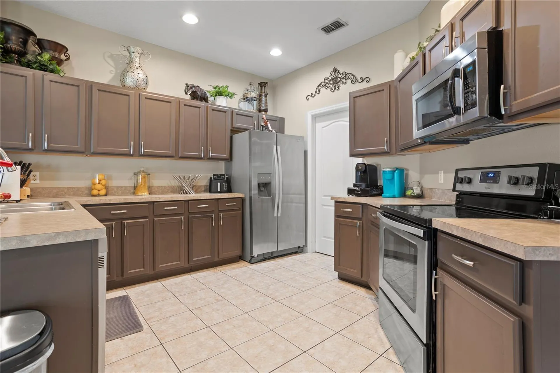 548 Carey Way Orlando FL 32825