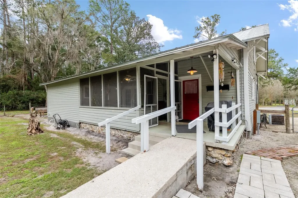 15835 SW County Road 346 Archer FL 32618