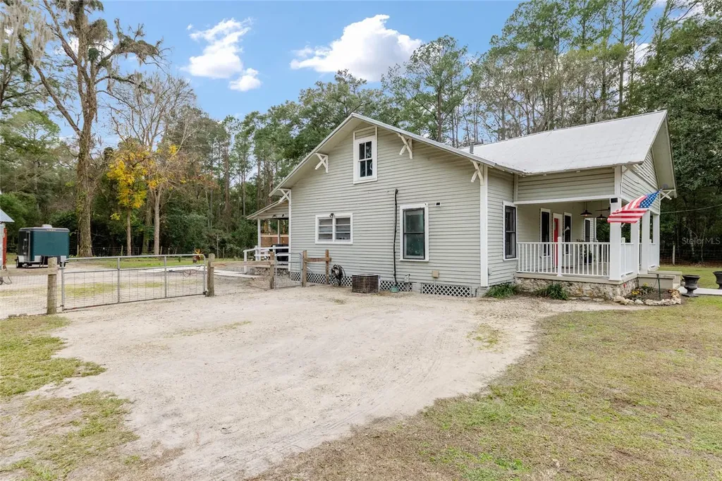 15835 SW County Road 346 Archer FL 32618