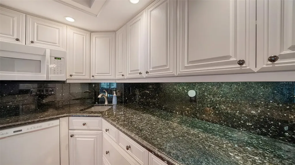 800 Benjamin Franklin Drive Sarasota FL 34236