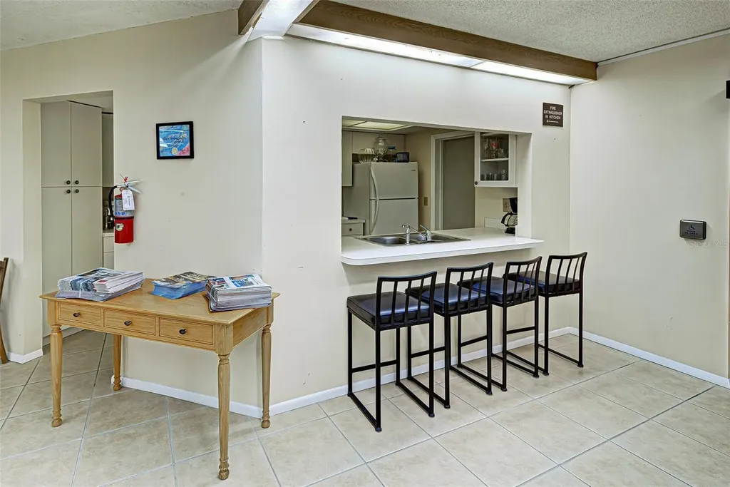 800 Benjamin Franklin Drive Sarasota FL 34236
