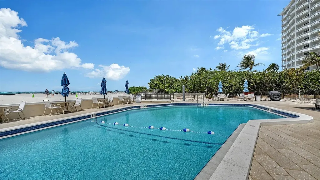 800 Benjamin Franklin Drive Sarasota FL 34236
