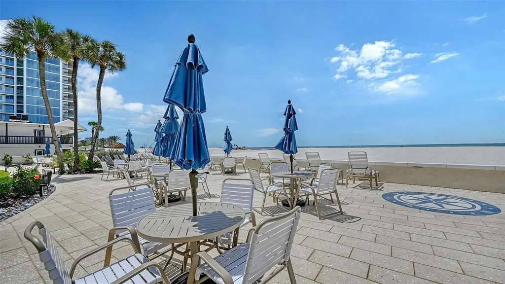 800 Benjamin Franklin Drive Sarasota FL 34236