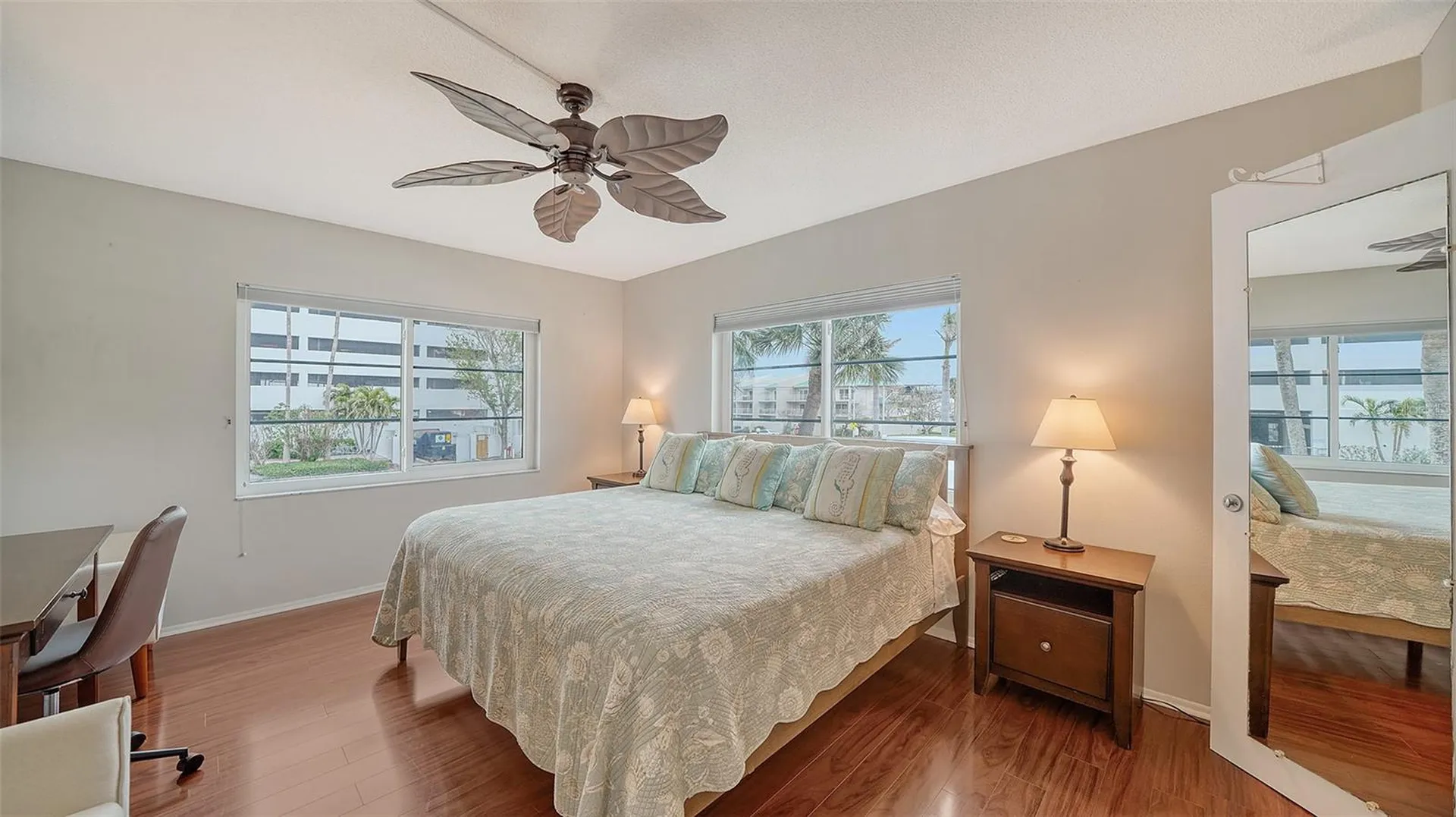 800 Benjamin Franklin Drive Sarasota FL 34236
