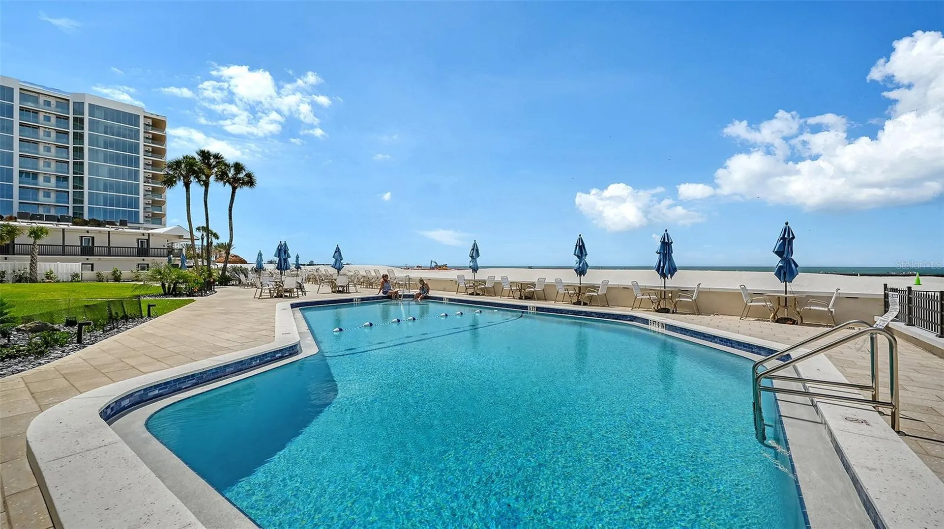 800 Benjamin Franklin Drive Sarasota FL 34236