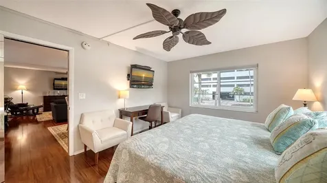 800 Benjamin Franklin Drive Sarasota FL 34236