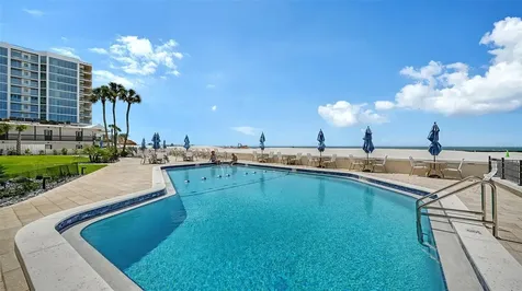 800 Benjamin Franklin Drive Sarasota FL 34236