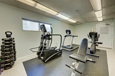 800 Benjamin Franklin Drive Sarasota FL 34236