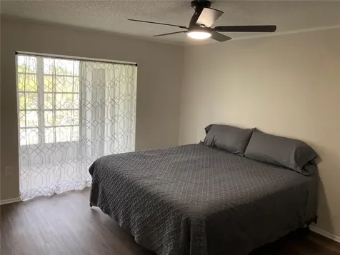 3774 Lake Bayshore Drive Bradenton FL 34205