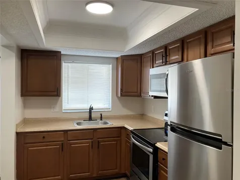 3774 Lake Bayshore Drive Bradenton FL 34205