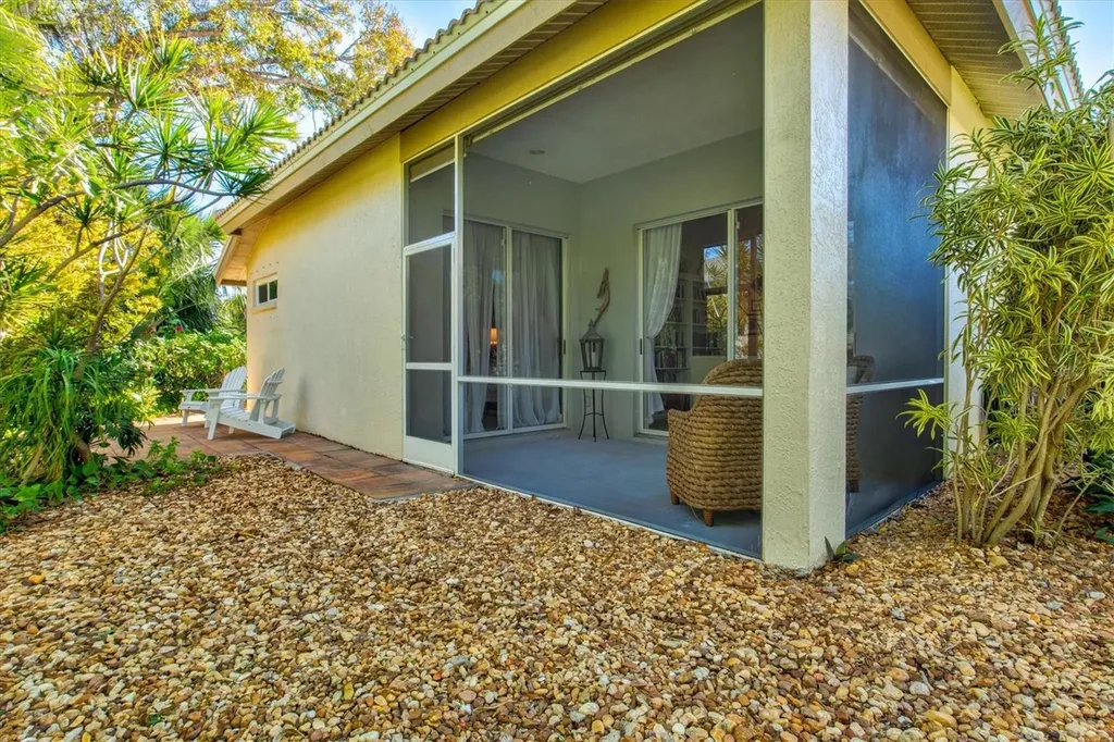 4706 Dundee Drive Bradenton FL 34210
