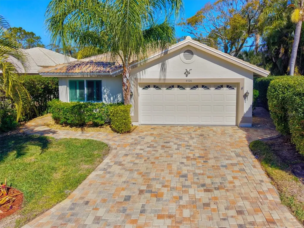 4706 Dundee Drive Bradenton FL 34210