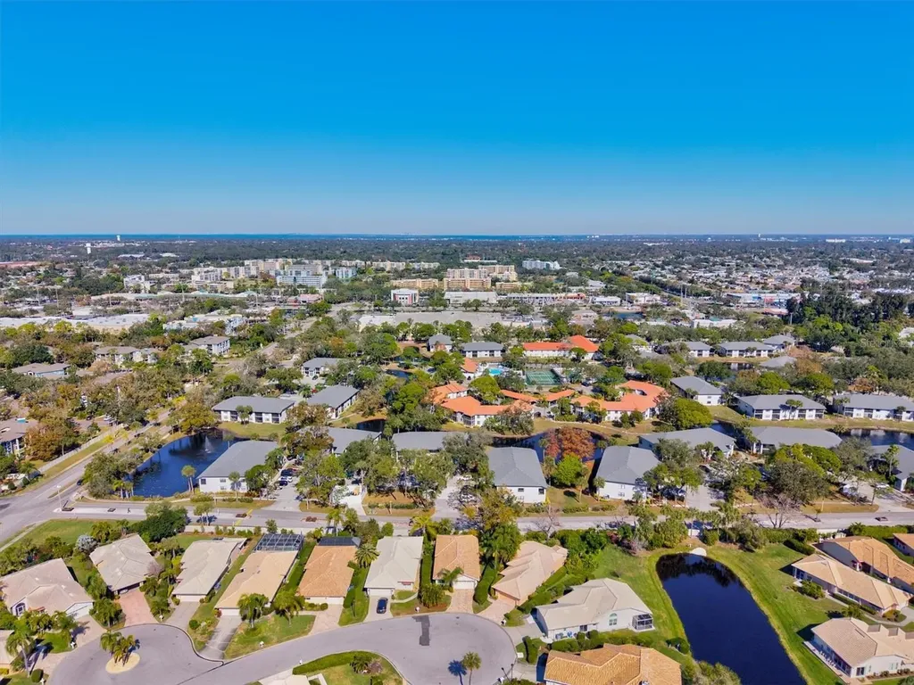 4706 Dundee Drive Bradenton FL 34210