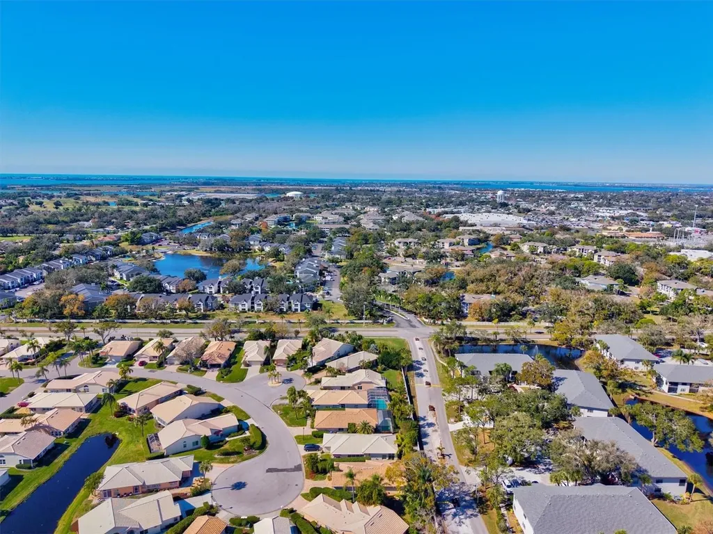 4706 Dundee Drive Bradenton FL 34210