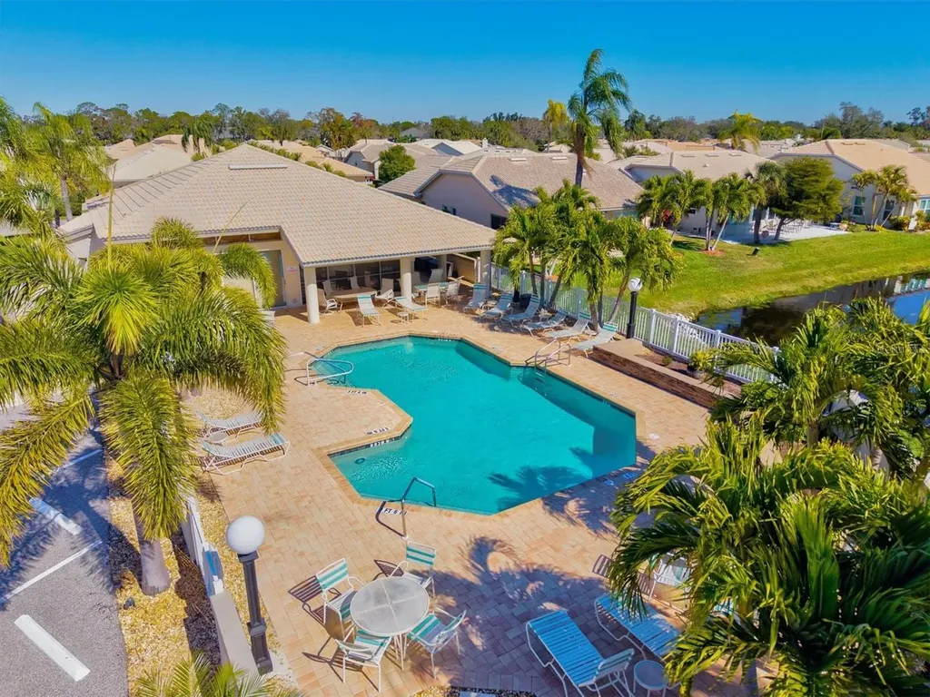 4706 Dundee Drive Bradenton FL 34210