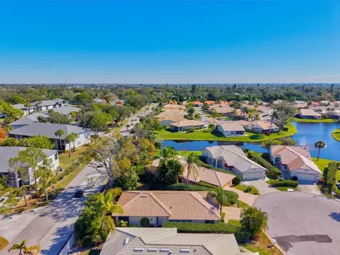 4706 Dundee Drive Bradenton FL 34210