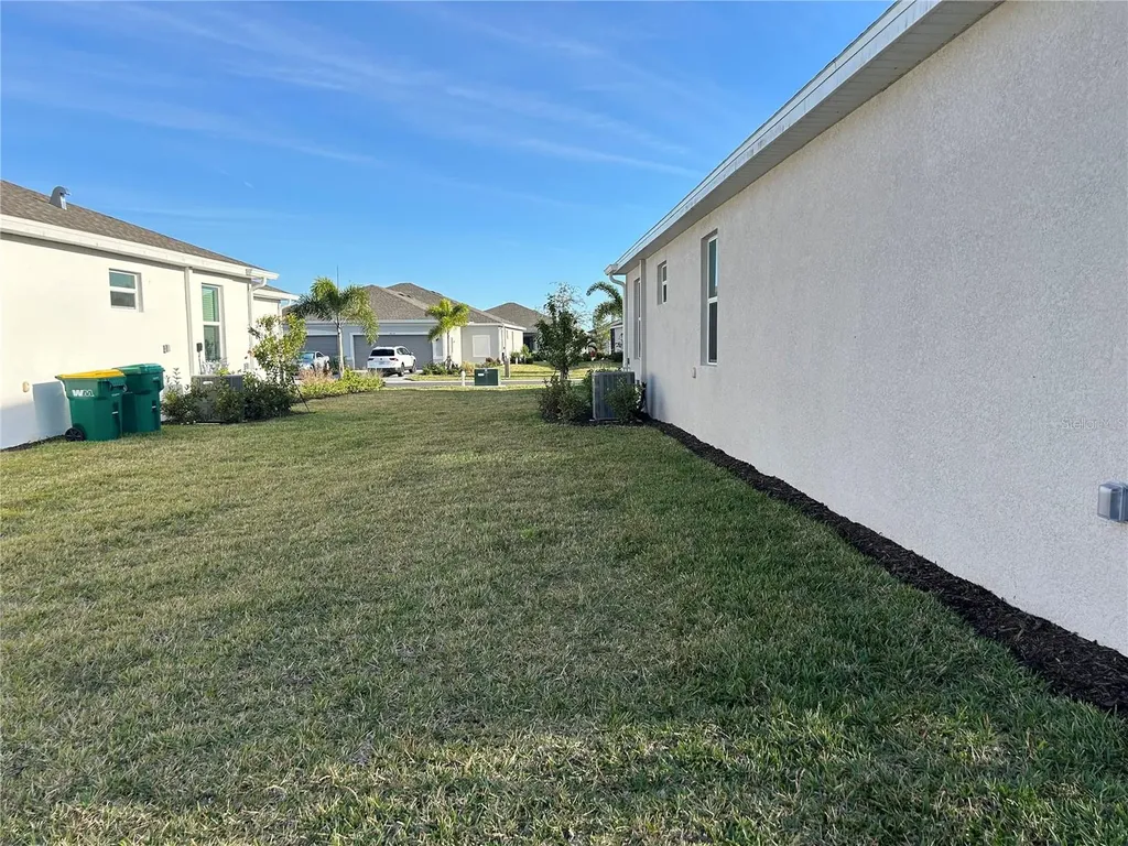 8661 Seasalt Loop Englewood FL 34224