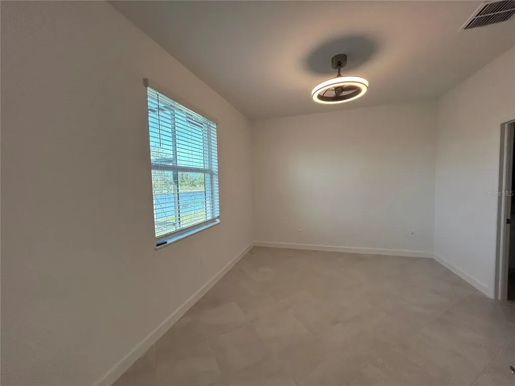 8661 Seasalt Loop Englewood FL 34224