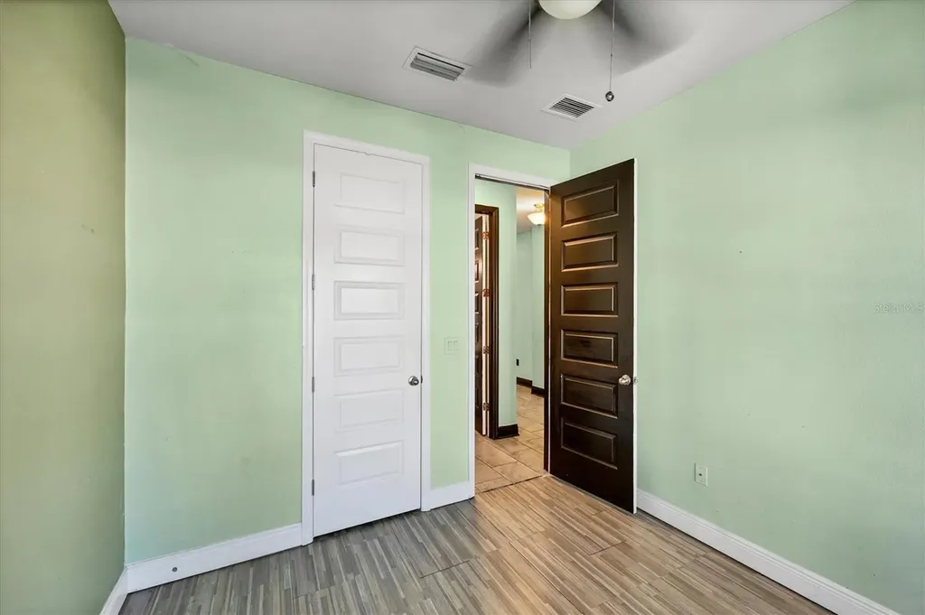 3914 Sunshine Pine Avenue Bradenton FL 34203
