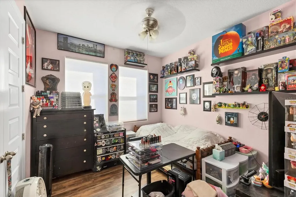 3914 Sunshine Pine Avenue Bradenton FL 34203