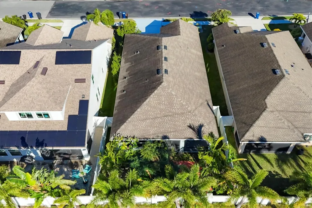 3914 Sunshine Pine Avenue Bradenton FL 34203
