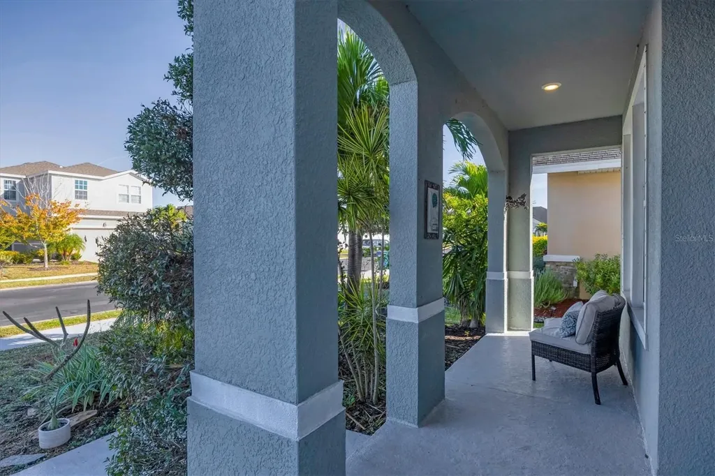 3914 Sunshine Pine Avenue Bradenton FL 34203