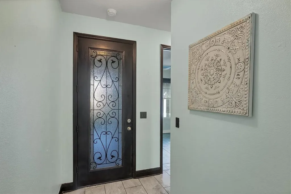 3914 Sunshine Pine Avenue Bradenton FL 34203