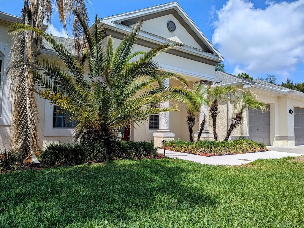 8 Fig Court E Homosassa FL 34446