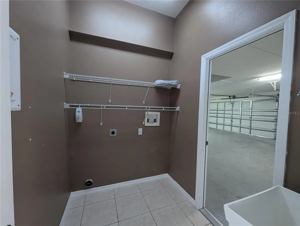 8 Fig Court E Homosassa FL 34446
