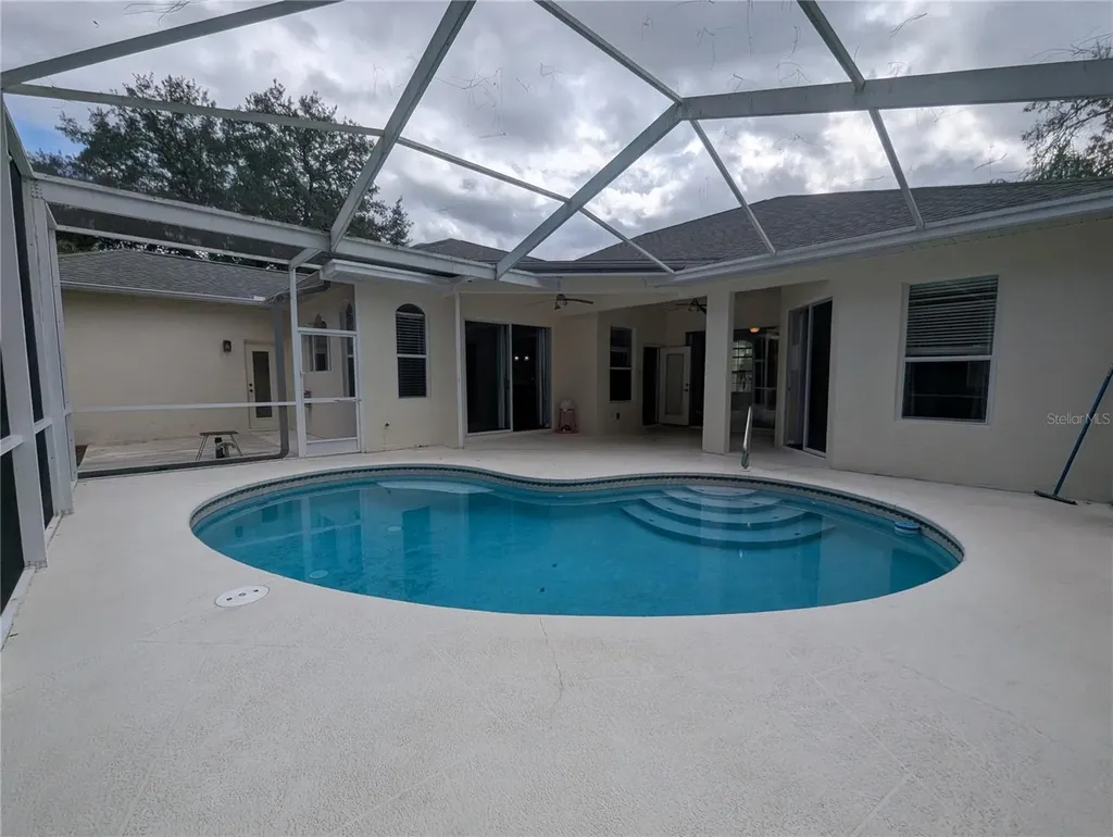 8 Fig Court E Homosassa FL 34446