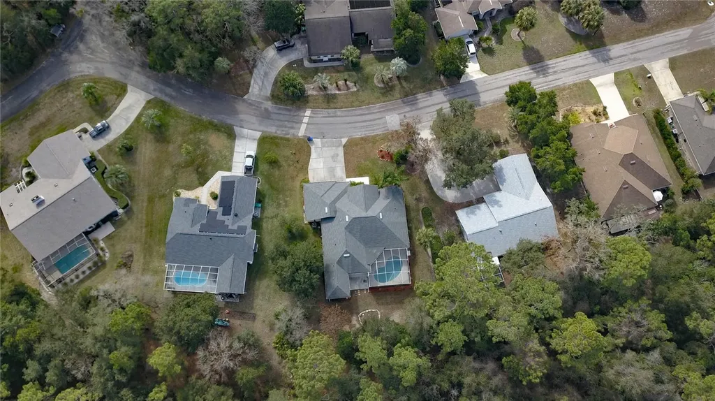 8 Fig Court E Homosassa FL 34446