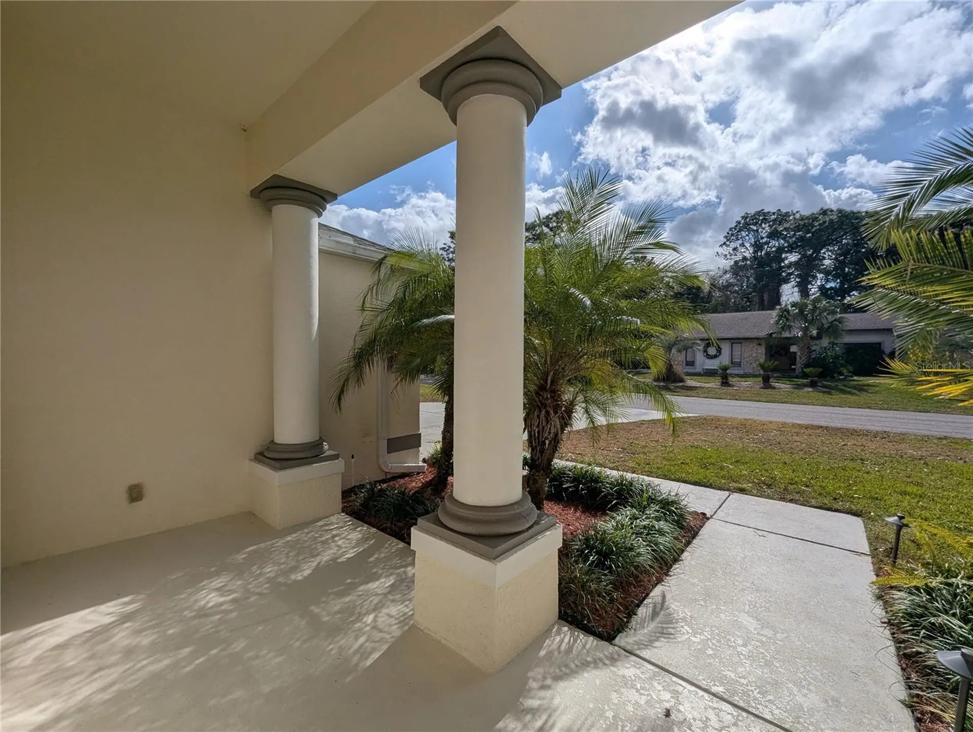 8 Fig Court E Homosassa FL 34446