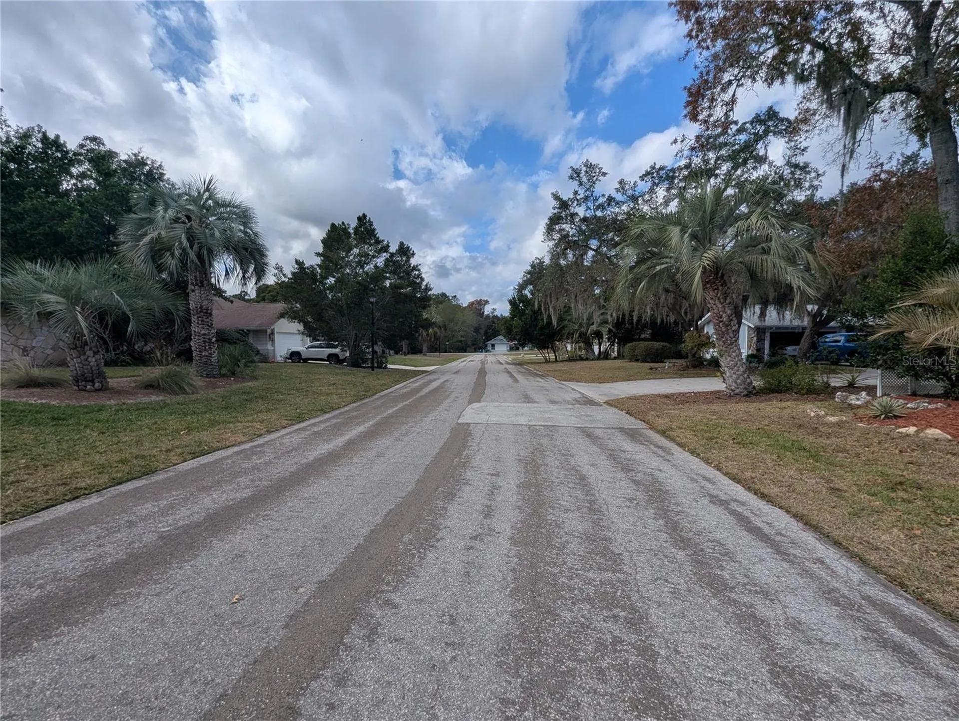 8 Fig Court E Homosassa FL 34446