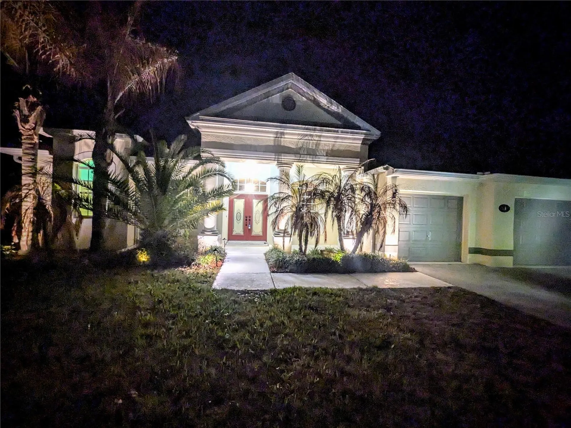 8 Fig Court E Homosassa FL 34446
