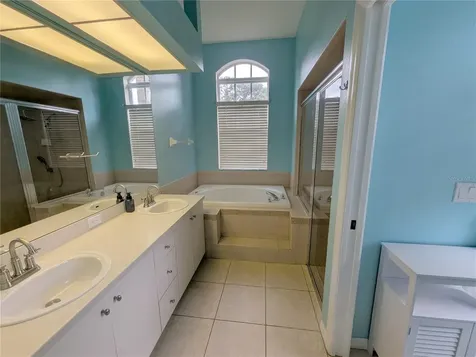 8 Fig Court E Homosassa FL 34446