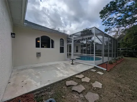 8 Fig Court E Homosassa FL 34446