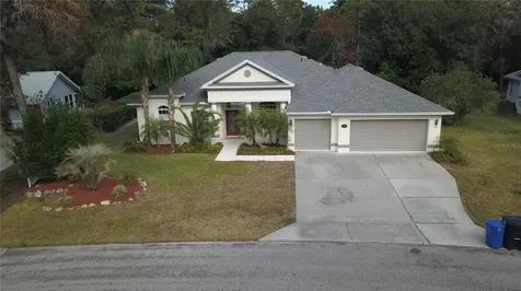 8 Fig Court E Homosassa FL 34446