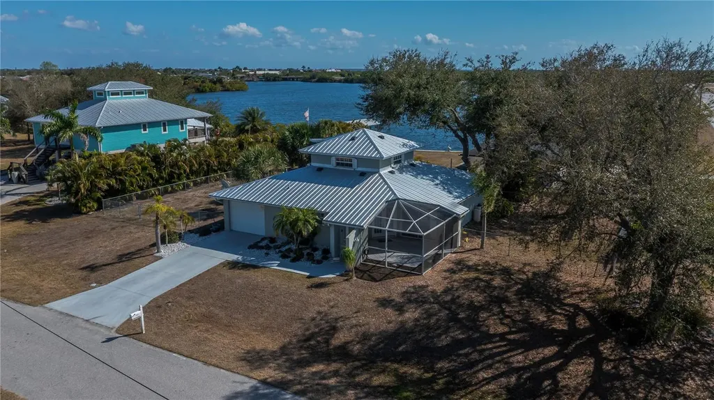 209 Springview Circle NW Port Charlotte FL 33948