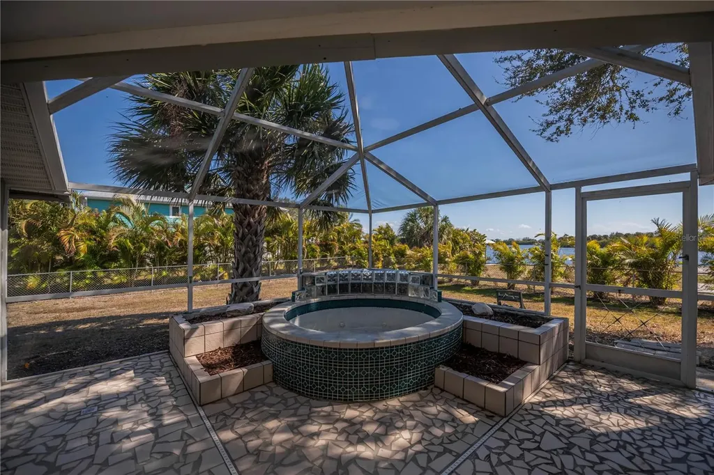 209 Springview Circle NW Port Charlotte FL 33948