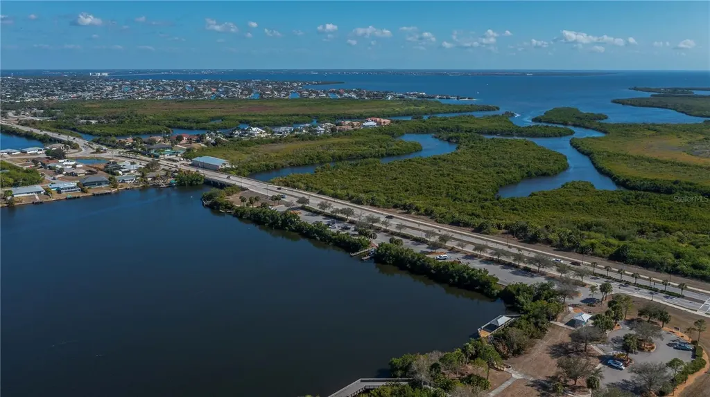209 Springview Circle NW Port Charlotte FL 33948