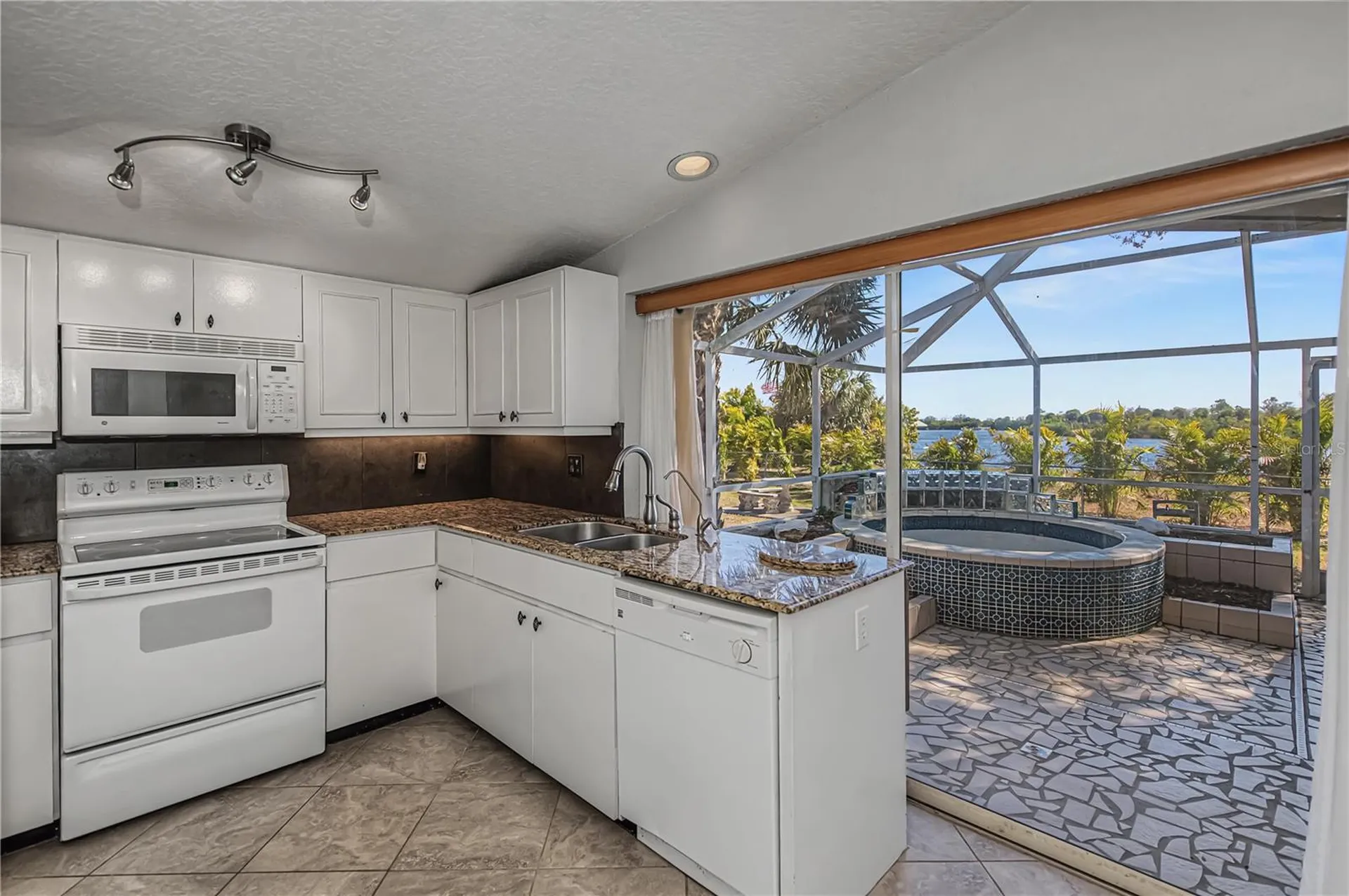 209 Springview Circle NW Port Charlotte FL 33948