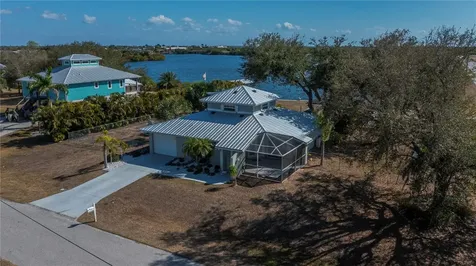 209 Springview Circle NW Port Charlotte FL 33948