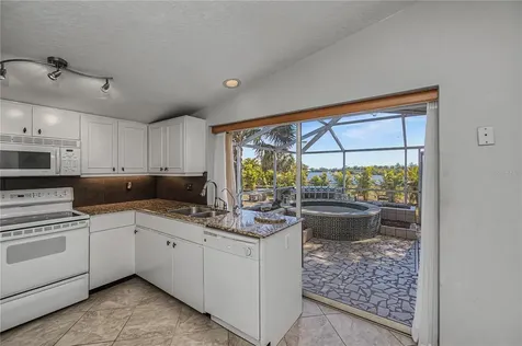 209 Springview Circle NW Port Charlotte FL 33948