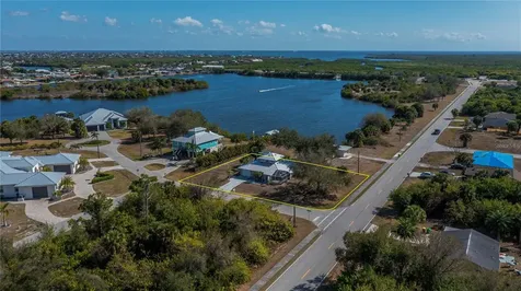 209 Springview Circle NW Port Charlotte FL 33948