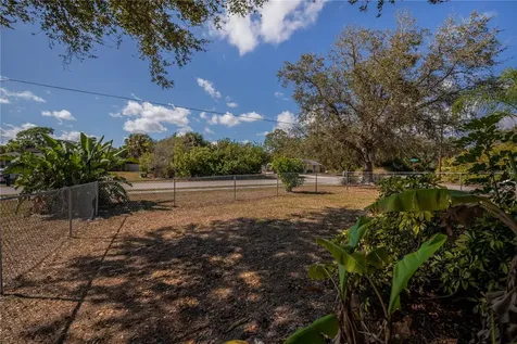 209 Springview Circle NW Port Charlotte FL 33948
